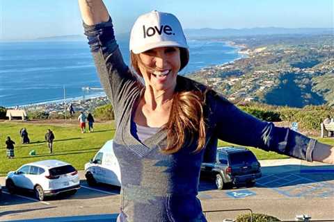 Mount Soledad La Jolla - Fit Living Magazine - Female Fitness News