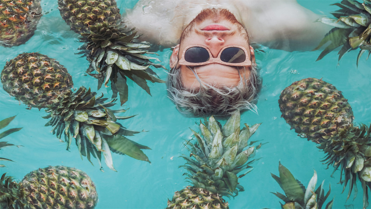 The Secret Sexy Meaning of the Upside-Down Pineapple