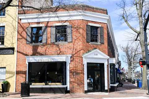 Foxtrot Café And Corner Store Opens In Old Town Alexandria