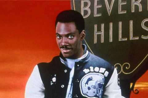 Beverly Hills Cop 4: Eddie Murphy Wears Signature Jacket in New Photos