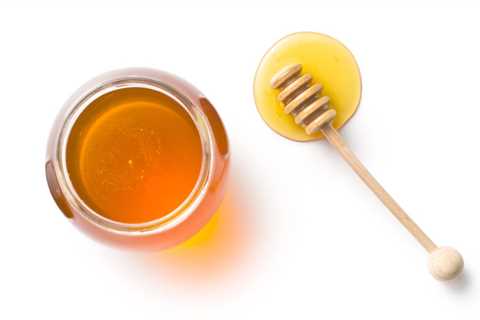 9 Smart Uses for Honey That Prove You Always Need It In Your Cabinet