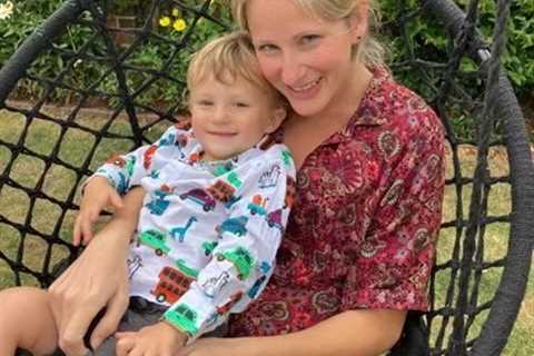 I’m a mum and I’ve been given months to live after bungling medics misdiagnosed my cancer