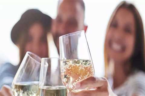 Limiting Alcohol Intake: The Benefits and Tips to Get Started