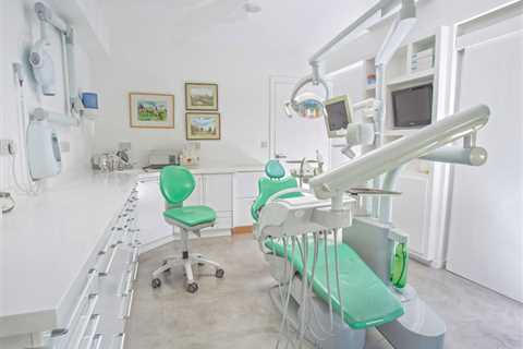 Standard post published to Symeou Dental Center at July 20, 2023 10:00