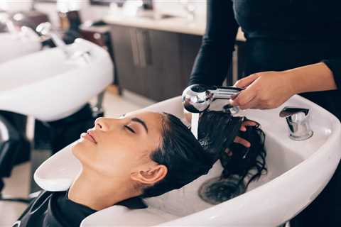 Salon Etiquette: Should You Wash Your Hair Before a Haircut?