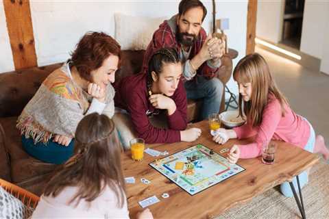 10 Minute to Win It games for kids for an awesome family fun night