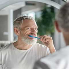 How to Maintain Dental Health as You Age