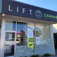 TIL there's a Lift Cannabis in BC https://t.co/DEpUGDCXIi