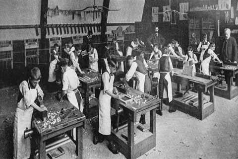 Exploring the Evolution: Modern Healthcare Services vs. Traditional Healthcare Services